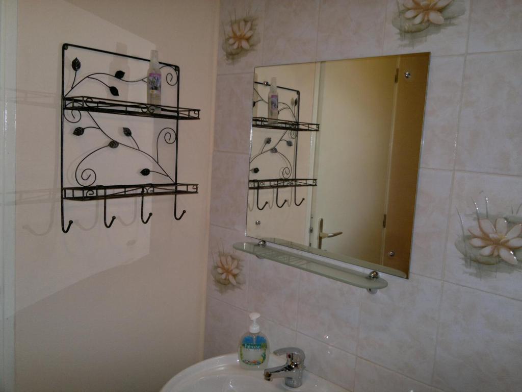 La Maison Jaune Bed & Breakfast Bouresse Exterior foto