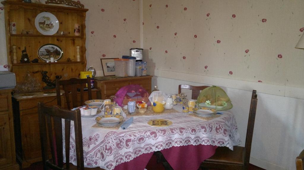 La Maison Jaune Bed & Breakfast Bouresse Exterior foto