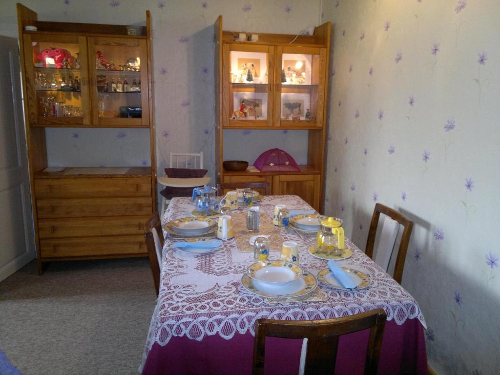 La Maison Jaune Bed & Breakfast Bouresse Exterior foto
