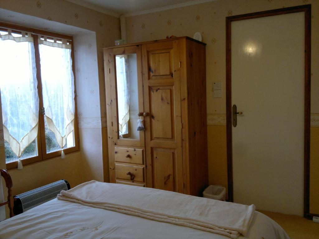 La Maison Jaune Bed & Breakfast Bouresse Exterior foto